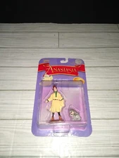 Vintage Galoob Anastasia  Anya Pooka Dog 1997 Collectible Figure 20th Fox NEW