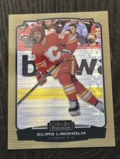 2022-23 O-Pee-Chee Platinum Hockey Elias Lindholm Seismic Gold /50