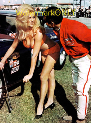 Linda Vaughn ''Miss Hurst'' SUPER SEXY ''BUSTY'' HOT Bikini PHOTO! #(51b)