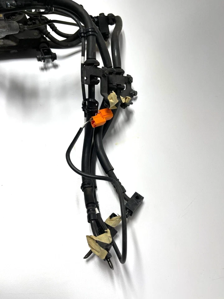 Lote de mangueras de pinzas de freno delanteras OEM Honda ST1300PA ST1300 2015 09-17 Foto 3 de 4