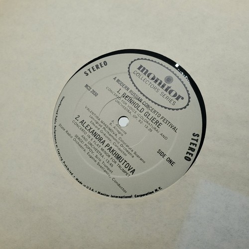 A Modern Russian Concerto Festival Gliere Pakhmutova RECORD ALBUM 33 CLEAN! - Picture 4 of 6