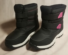 Wonder Nation Children's Winter Boots wiht Strap Closing - Child Size 3 Preowned