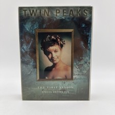 Twin Peaks The Complete First Season 1 Dvds 2001 4-disc Set Special Edition Twin Peaks The Complete First Season 1 Dvds 2001 4-disc Set Special Edition