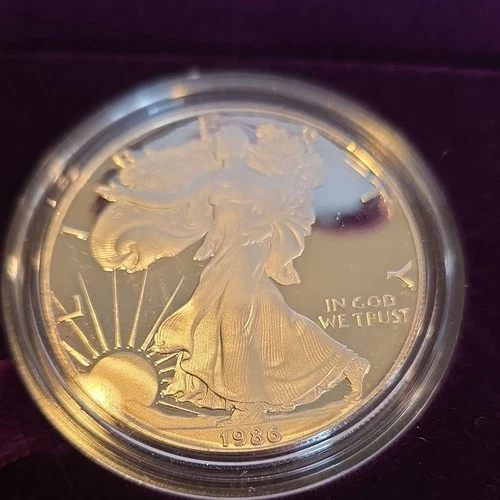 U.S. Mint American Eagle 1986 1 oz Proof Silver Coin with Box and Certificate