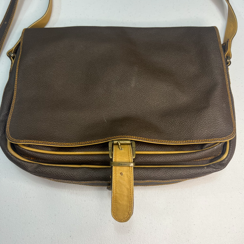 Enny Two-Toned Brown Crossbody Vintage Multi-Compartment Messenger Style Classic - Picture 2 of 13