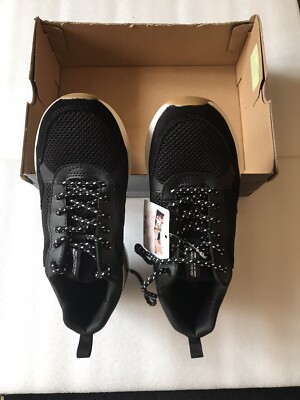 Skechers Bobs Memory Foam Black Womens Size 6 Sneaker New