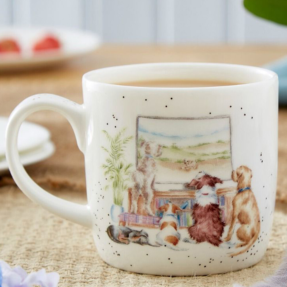 Wrendale Mug Movie Night Dogs Fine Bone China 310ml Hannah Dale Royal