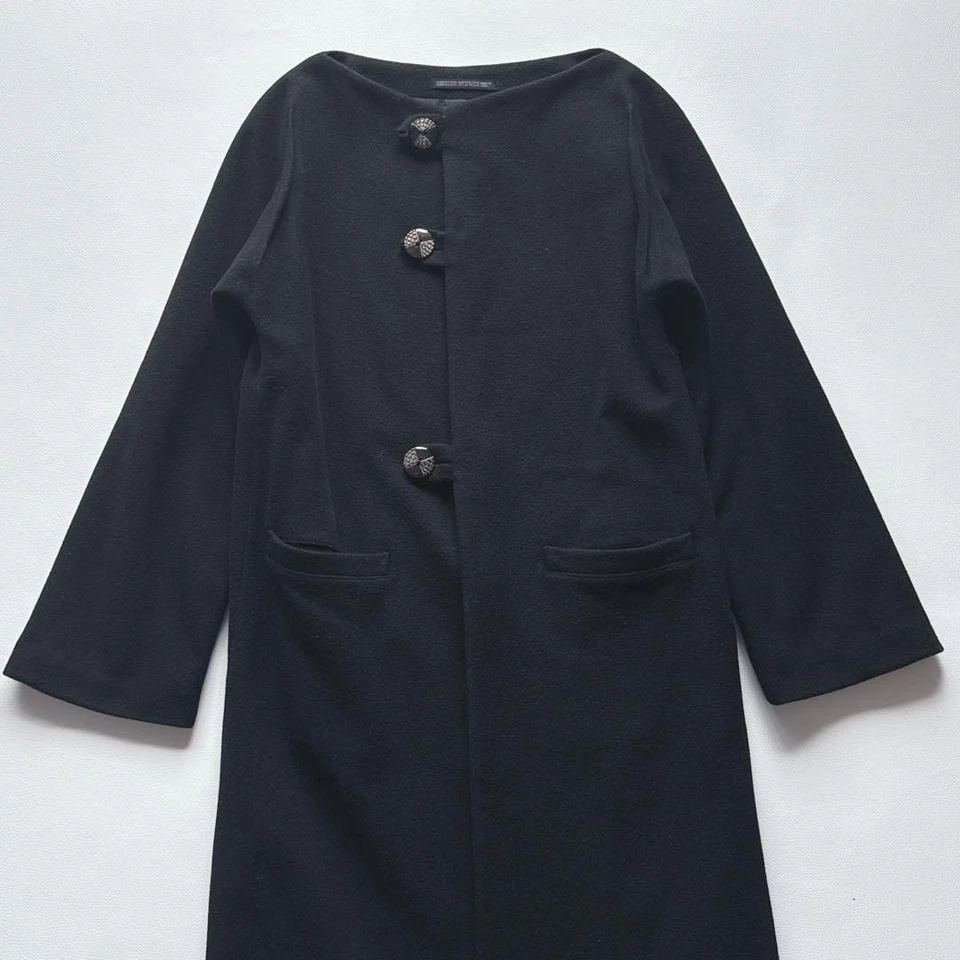 Casaco longo de cashmere sem colarinho Y's Yohji Yamamoto com botões japoneses - Imagem 4 de 4