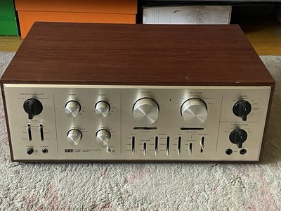 JUNK LUXMAN A3400 Control Amplifier w/ Case. FOR PARTS OR FIX. NO TUBES 100 Volt