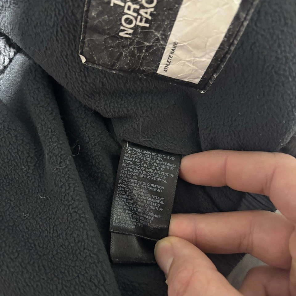 Chaqueta acolchada The North Face para niño 3T gris 550 relleno de plumón invierno cremallera completa con capucha* Foto 2 de 4