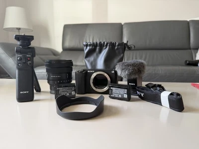 Video Creation PACK - Sony ZV-E1 / Sony FE-PZ 16-35 mm F4 / batteries+tripod+mic