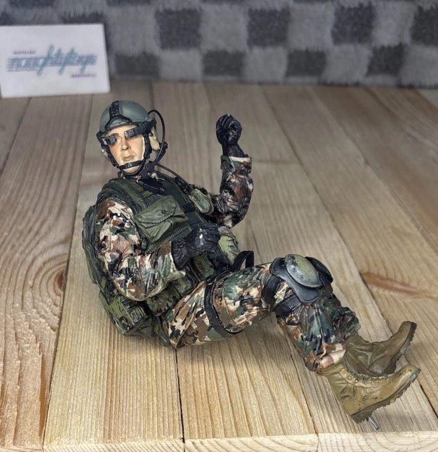 Vtg Mcfarlane Military Series 5 Air Force PARA RESCUE Incomplete