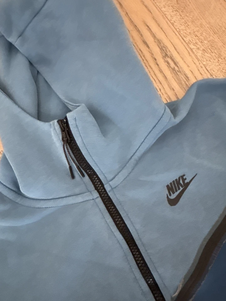 Nike Tech Fleece Windrunner, foto 3 di 5