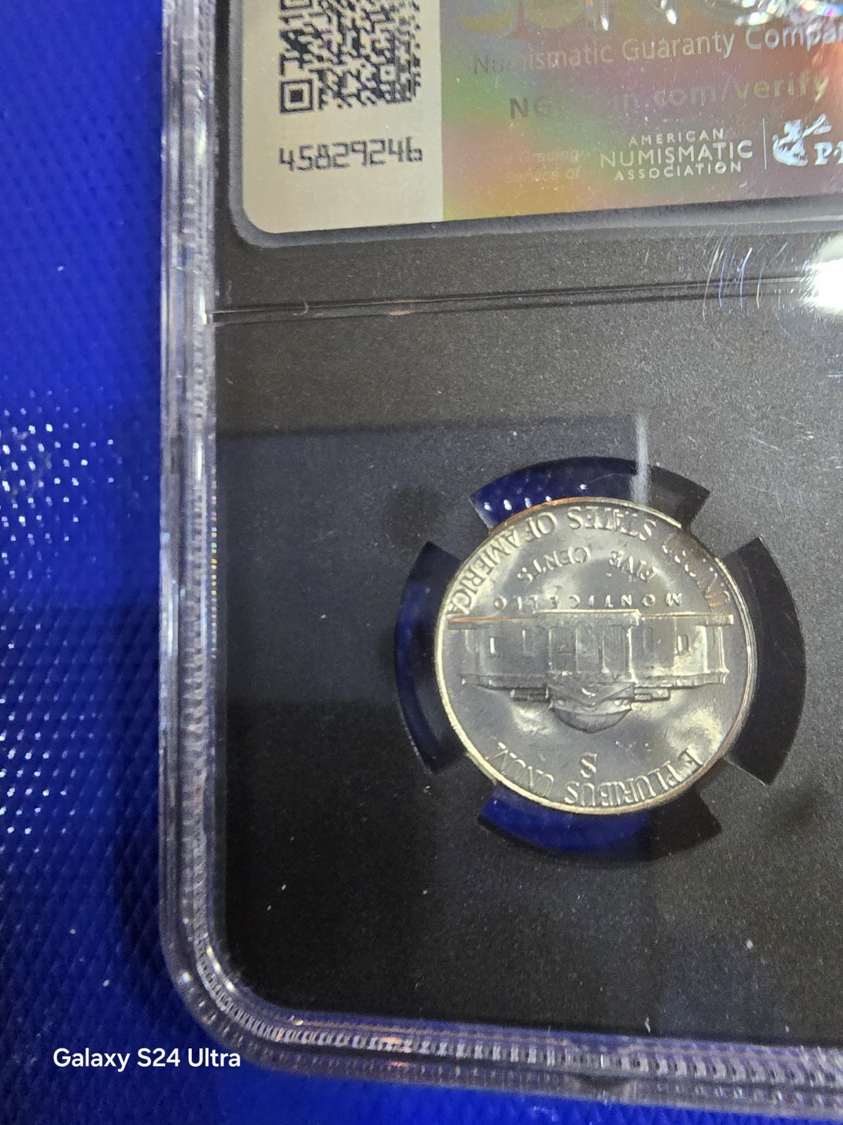 Picture 2 of 3