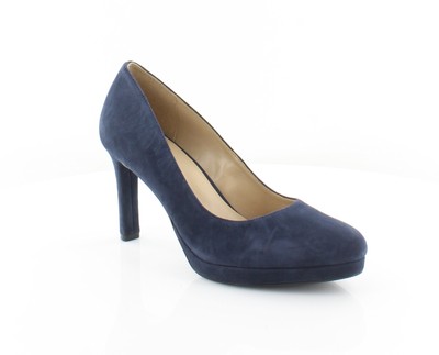 naturalizer navy heels