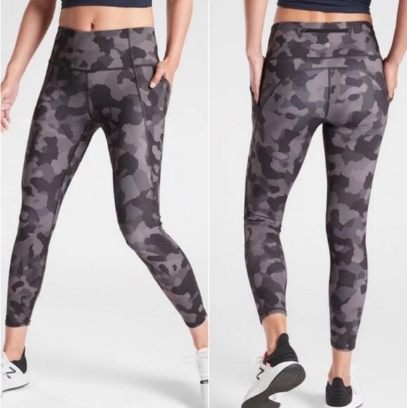 Athleta Lightning 7/8 Tight Leggings Medium M Gray Supersonic Camo Pockets