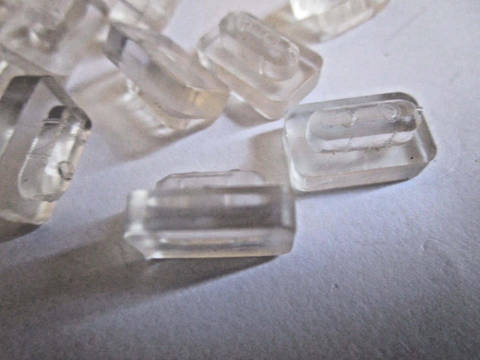 Glass Retainer Clip Inserts ONLY ***Clear*** Plastic 1/8" offset, New eBay