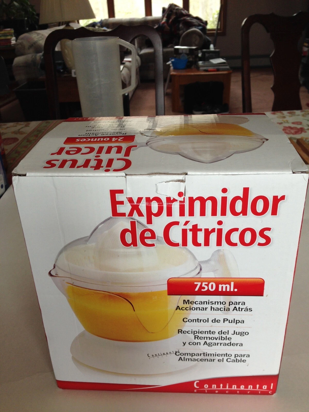 NEVER USED CONTINENTAL ELECTRIC CITRUS JUICER 24 Ounces NEW Open BOX