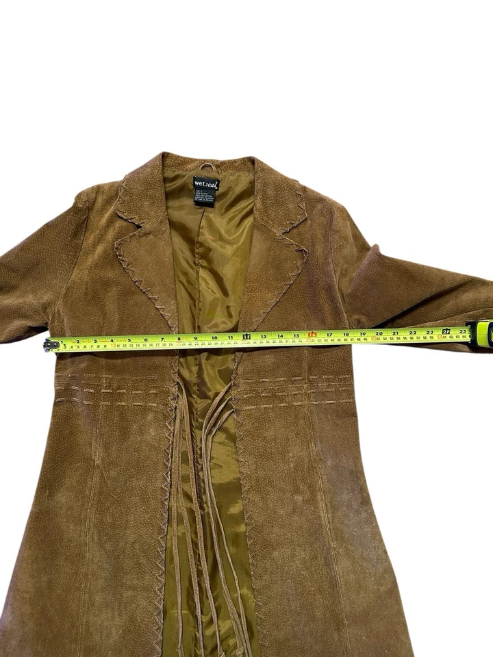 Chaqueta de cuero de terciopelo vintage Wet Seal Boho talla L marrón con cordones en X funciona pequeña Foto 4 de 4