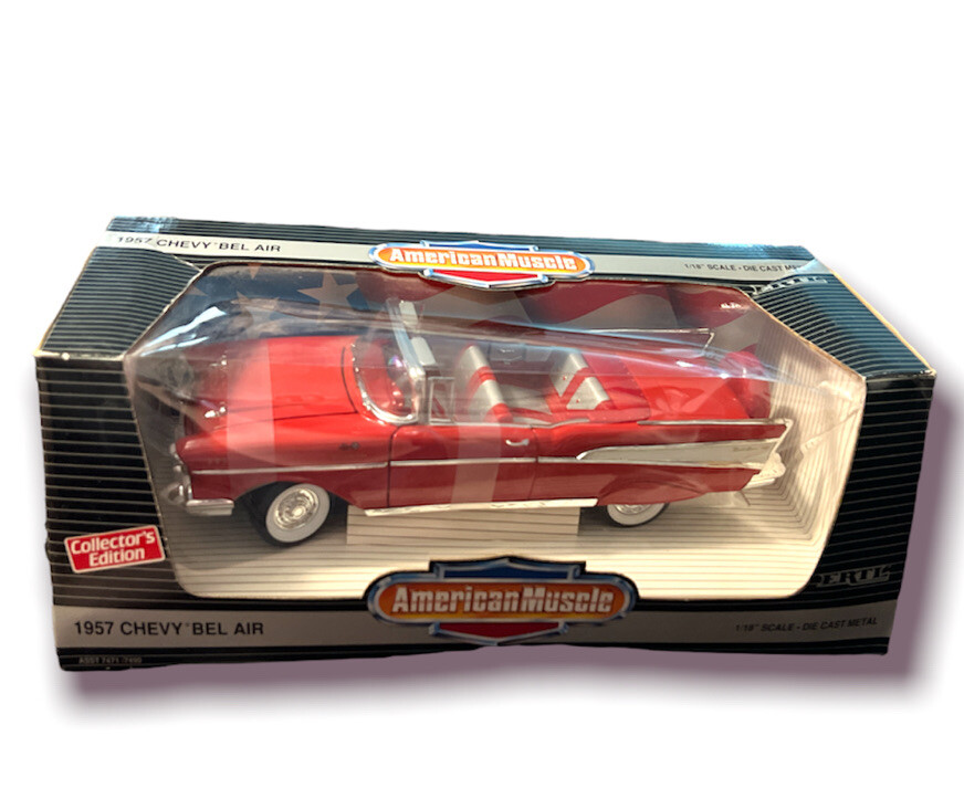 ミニカー AMERICAN MUSCLE 1957 CHEVROLET BELAIR Amazon.com: Ertl American Muscle Onyx Black 1957 Chevy Bel