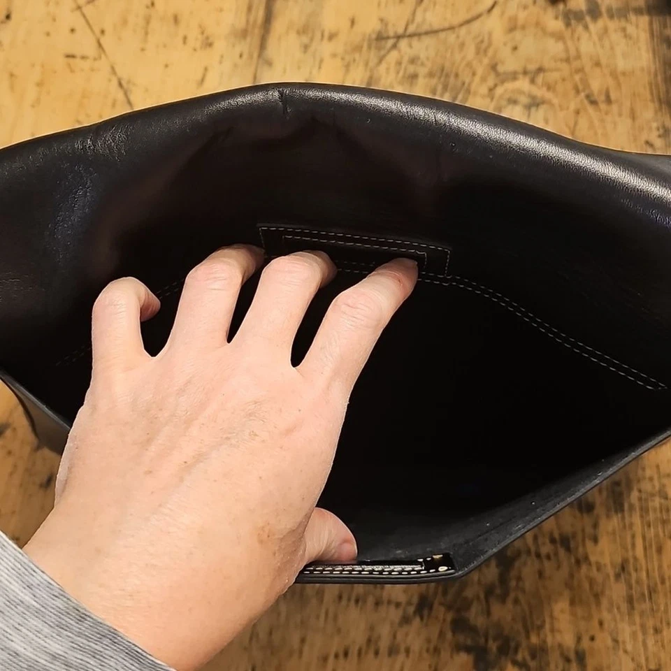 Bolso Mensajero ANNE KLEIN Cierre con Solapa Raro De Colección Foto 3 de 4