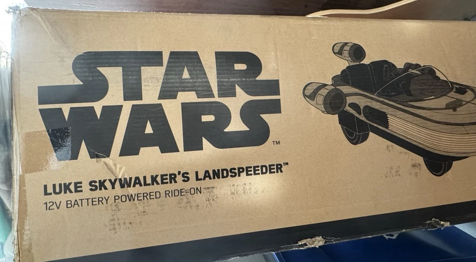 Star Wars Luke Skywalkers Landspeeder Tatooine 12v Radio Flyer Kids Ride On New - Image 3 of 4