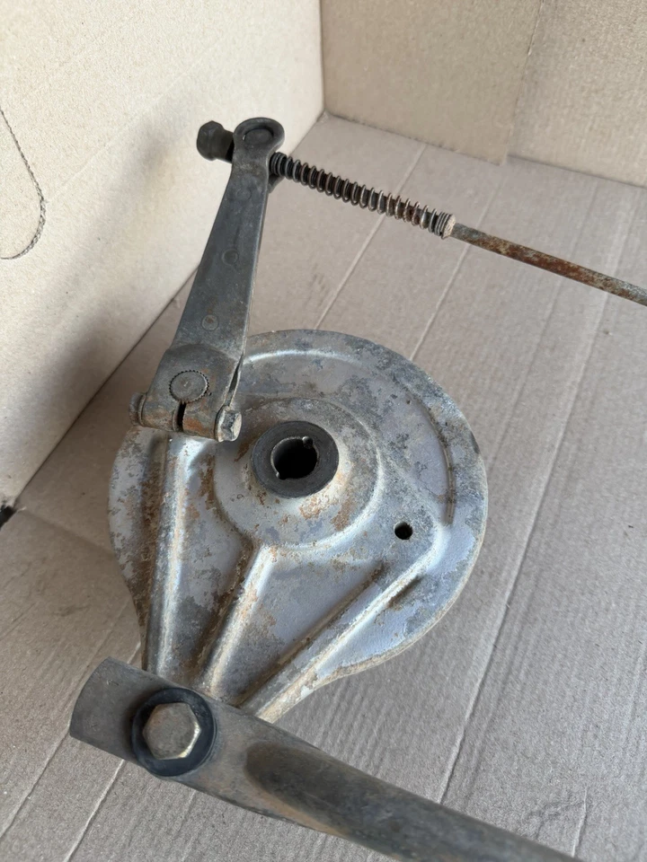 ***MONTAJE DE FRENO TRASERO HONDA XL100 1977 OEM** TAMBOR DE FRENO/VARILLA DE TRACCIÓN/PEDAL/RESORTE** Foto 4 de 4