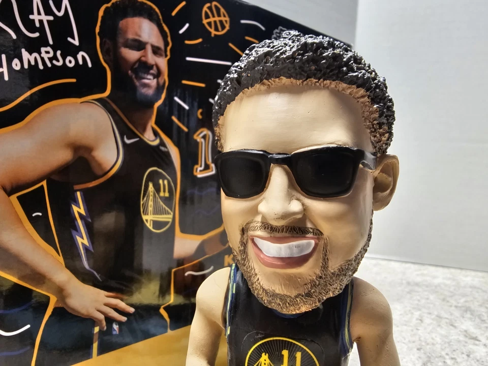 Klay Thompson Golden State Warriors NBA 2022 SGA Bobblehead Nuevo en caja Kayak Klay Foto 2 de 4