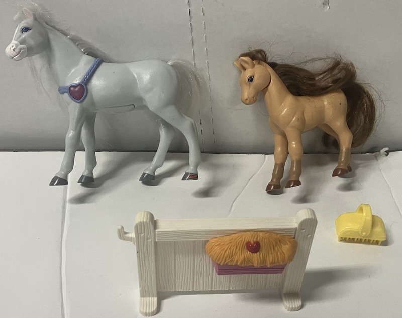 Fisher Price Loving Family Doll And Mattel Horse Lot