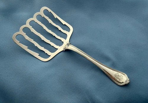 Towle Sterling Asparagus Server Paul Revere Patt Mono 9 In 118.3 Gram