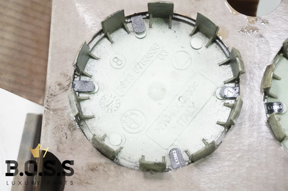 Tapacubos con logotipo emblema central de rueda BMW genuino 3 x3 x4 x5 x6 z3 z4 OEM Foto 3 de 4