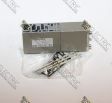 SMC, VVFS2000-22A-2, Pneumatic Air Valve Manifold Interface Check Spacer