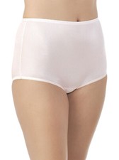 Vanity Fair Perfectly Yours Ravissant Tailored Brief 15712