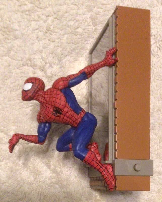 Hallmark Keepsake Slinging and Swinging Spider-Man Green Goblin NIB 2016
