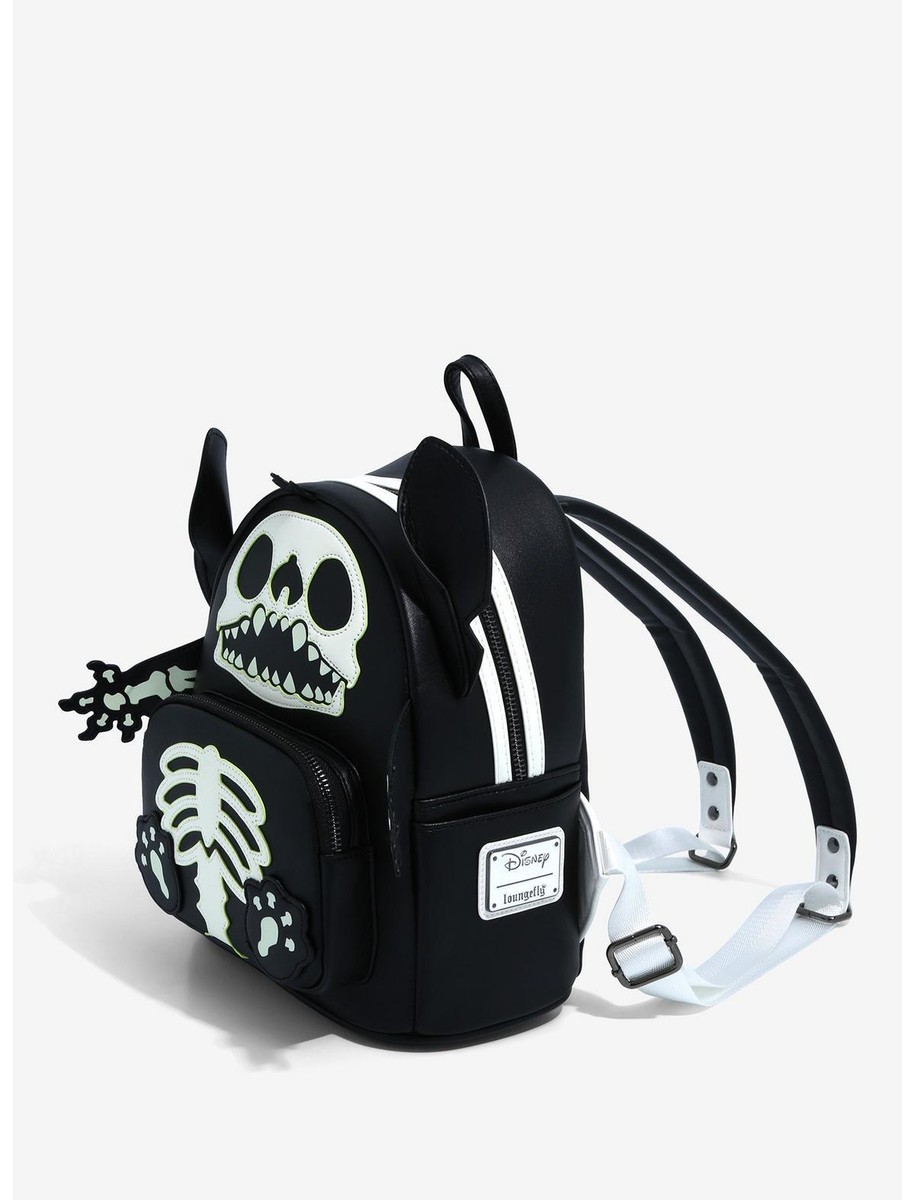 日本未発売！loungefly Disney ポカホンタスショルダー org.jpg