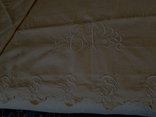 drap ancien métis brodé motif IRIS  mono TP  avec retour jamais servi TBE