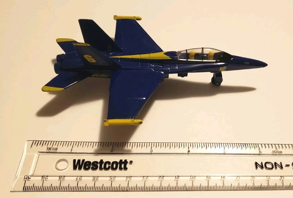 Lot Of 2 Blue Angels F-18 Die Cast 7" Pull Back + 4" Jets - Image 2 of 4