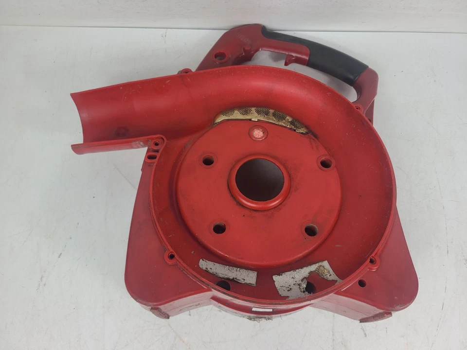 Soplador de hojas de vacío Toro modelo #51984 pieza de carcasa de plástico con herrajes Foto 2 de 4