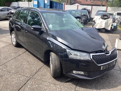 Hauptscheinwerfer rechts Skoda Fabia III Kombi NJ 6V1941016D P23168826