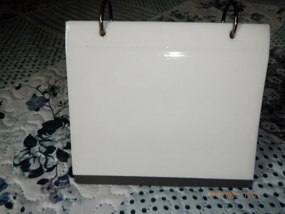 ÁLBUM DE FOTOS AUTOPORTANTE. SOTIENE 50 FOTOS 4X6 Foto 3 de 3