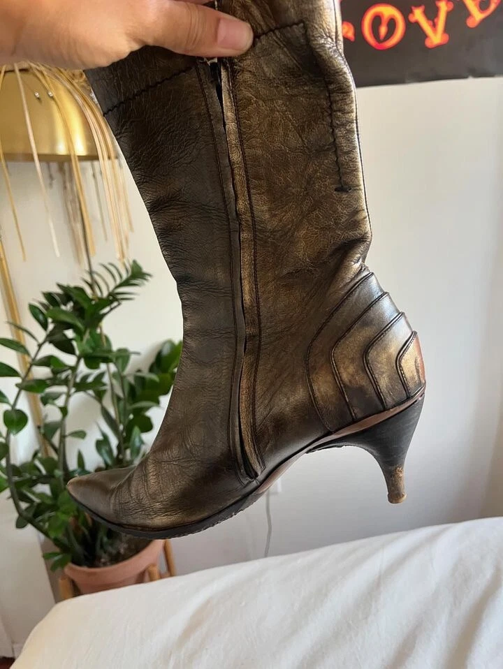 Disfraz Nacional CNC Bronce Cuero Gatito Tacón Botines EU39 Foto 2 de 4