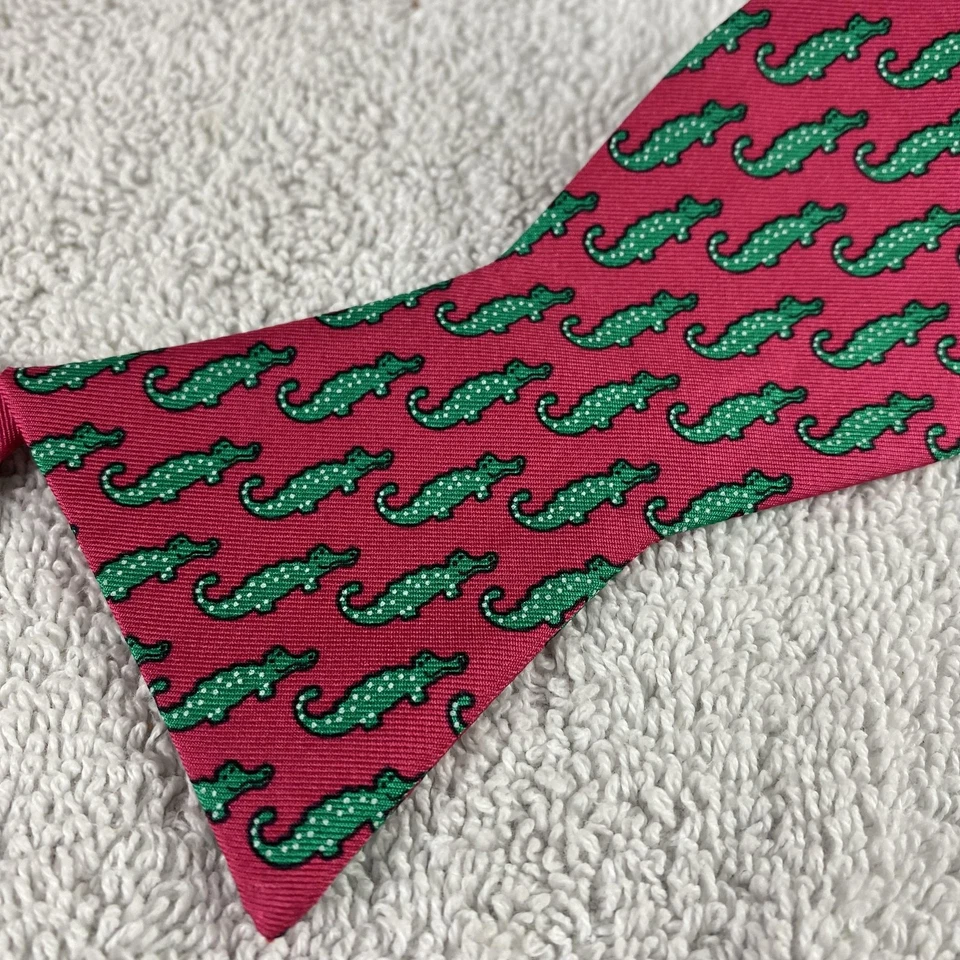 Gravata borboleta masculina Alynn rosa 100% seda auto-amarração jacaré jacaré novidade ajustável - Imagem 3 de 4