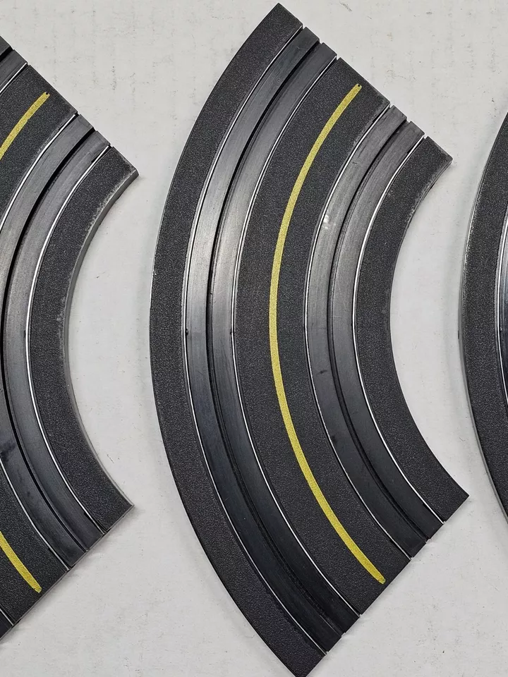 12 piezas LIONEL 5407-6" radio 90 grados curva Atlas 1235 escala HO ranura coche pista Foto 3 de 4