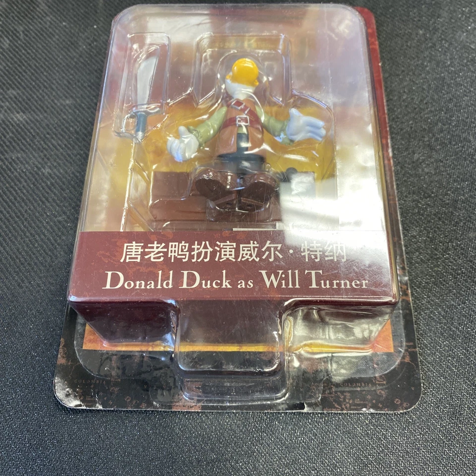 Экшн-фигурка Donald Duck Pirates Of Caribbean Will Turner Shanghai Disney Resort - Изображение 2 из 4
