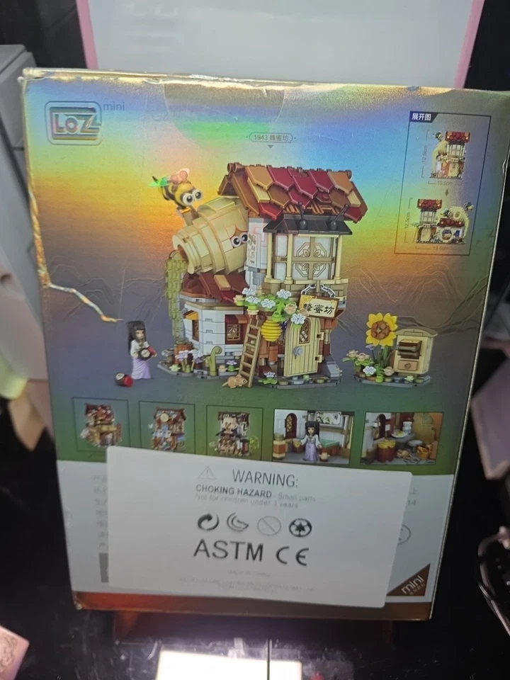 Mini Ancient Street Honey Bee Work Shop LOZ Building Set New Other Box Dents - Image 4 of 4