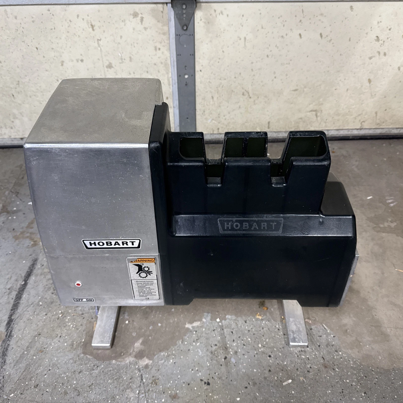 HOBART 403 MEAT TENDERIZER CUBER STEAK MACHINE (NO BLADES) - product detail image 1