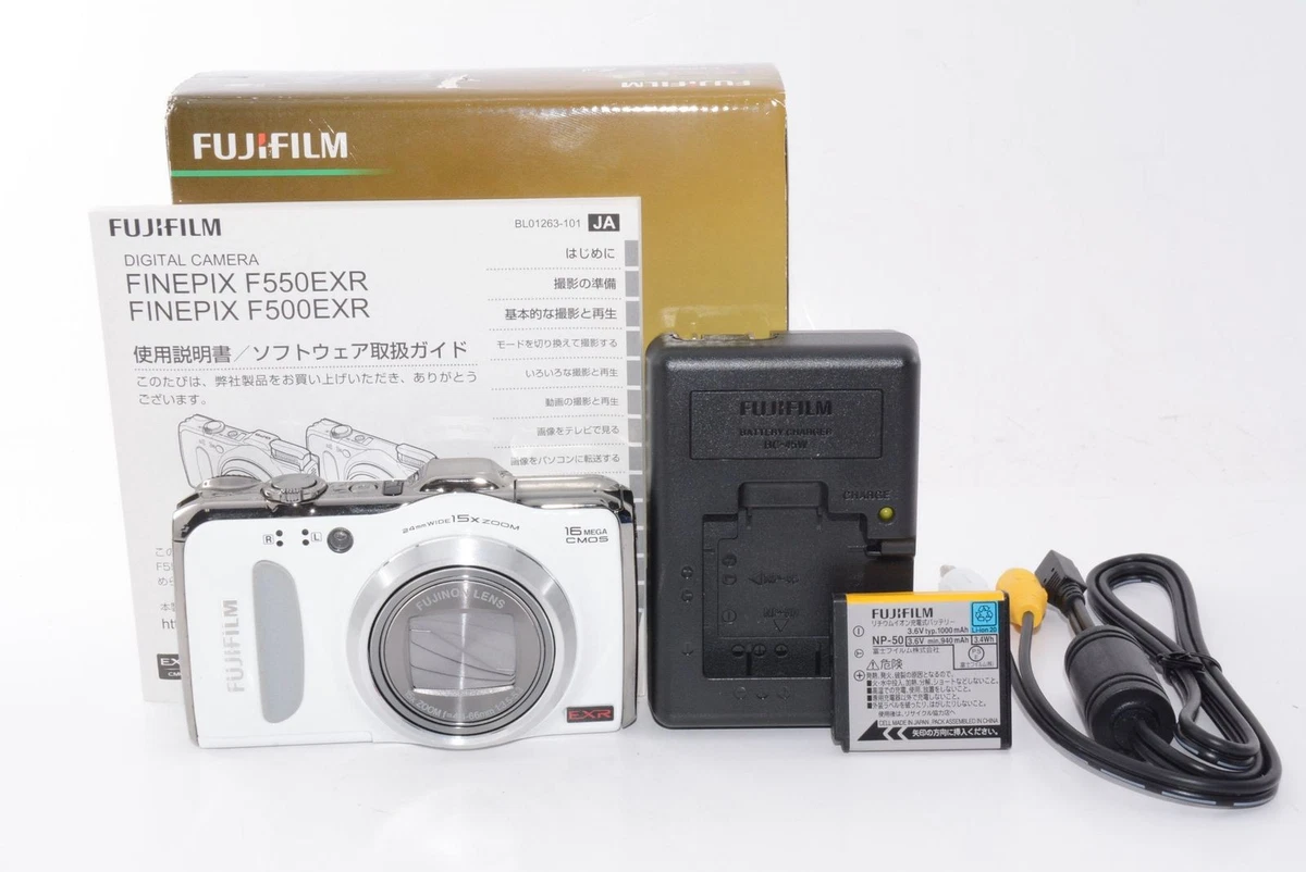 FUJIFILM FinePix F550EXR ホワイト