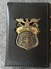 FBI - vintage KID&rsquo;S JUNIOR SPECIAL AGENT  b & wallet & cred set