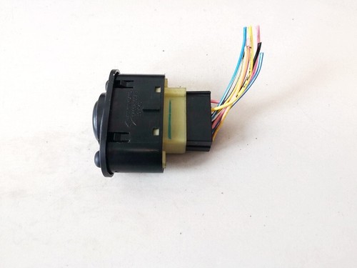 Chrysler PT Cruiser 2003 Wing mirror control switch (Exterior Mirr #1604124-91