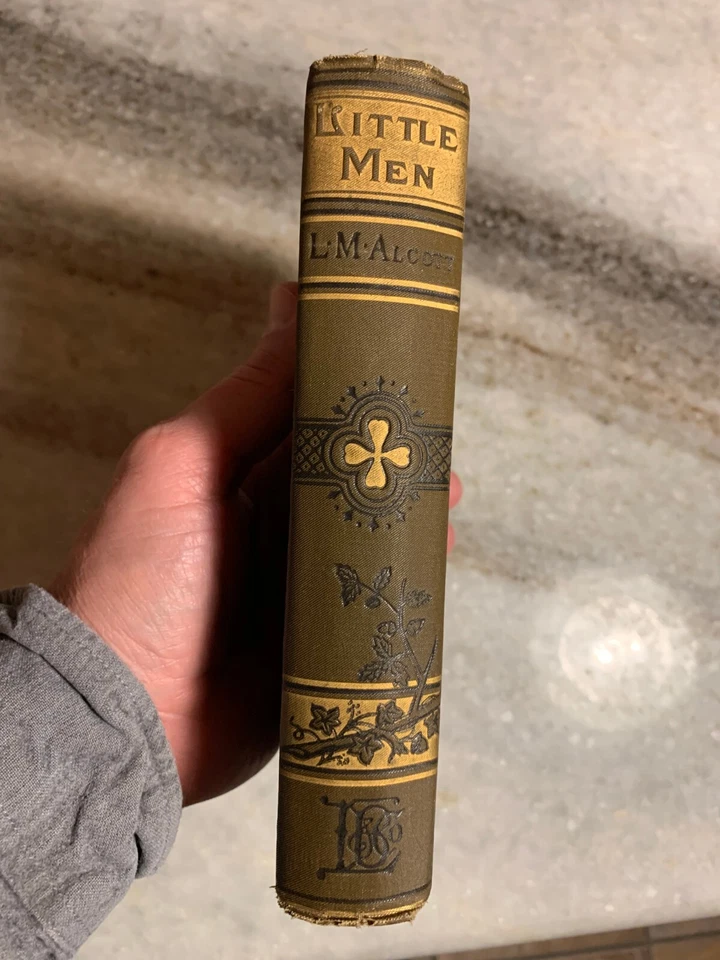 Antique Victorian Embossed Gilded Ornate Hardcover Book "Little Men" L Alcott Foto 2 de 4